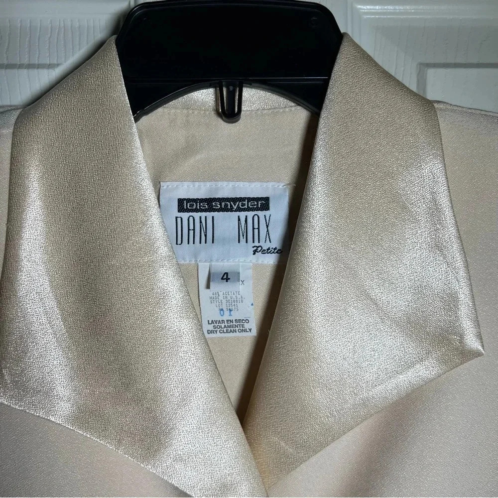 DaniMax Loi Snyder Women Vtg Suits sz 4/P Satin Beige Blazer Pleated Y2K Formal - Picture 5 of 17
